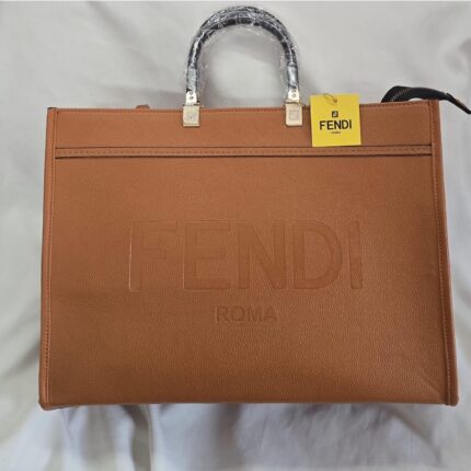 FENDI ARYCLIC HANDLE SHOPPERS TOTE BAG